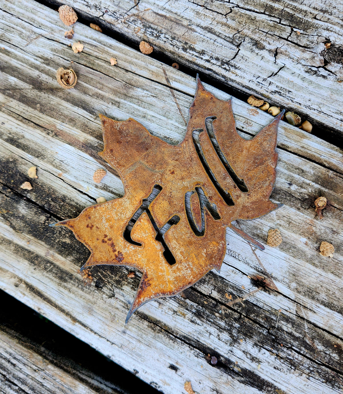 6" Fall Leaf Decor
