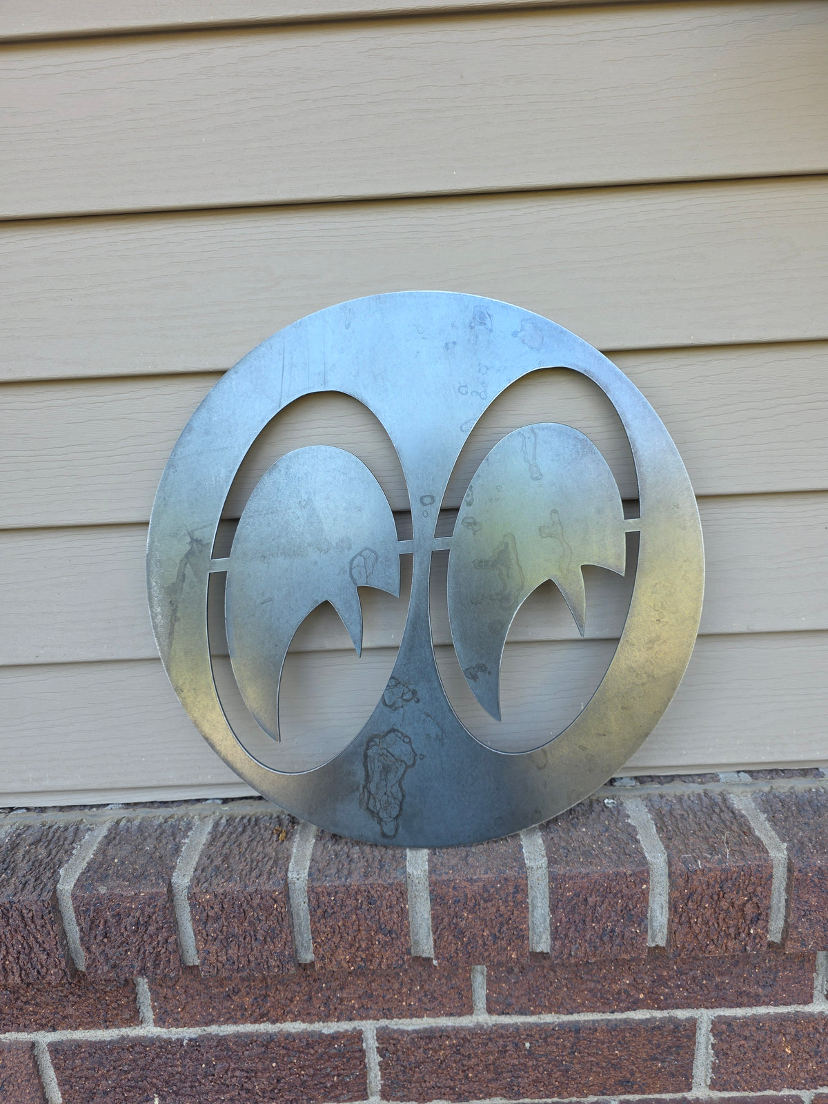 Moon Eyes