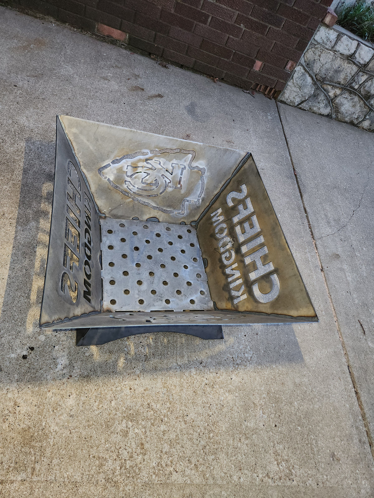 24" Chiefs Kingdom Firepit