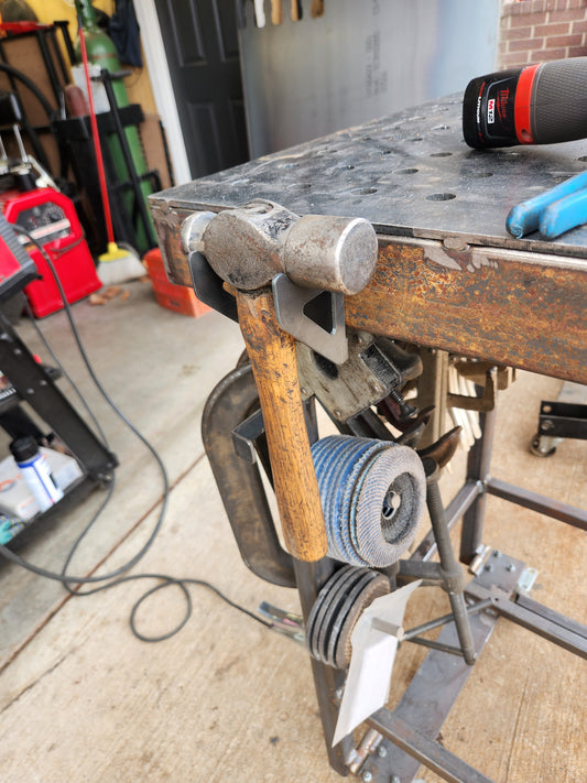 Hammer Mount/Hanger